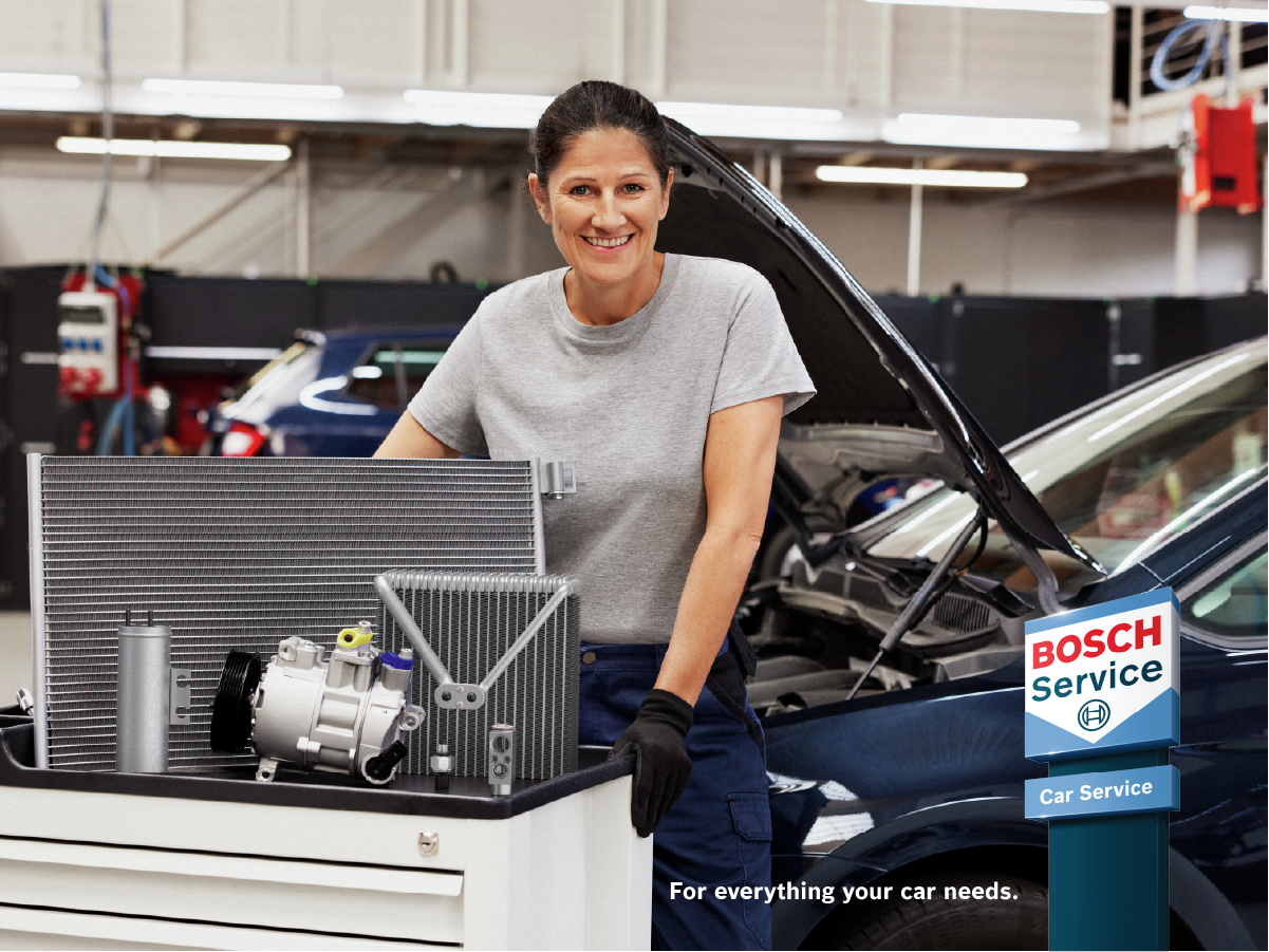 Car air conditioning servicing at Phoenix Motor Centre